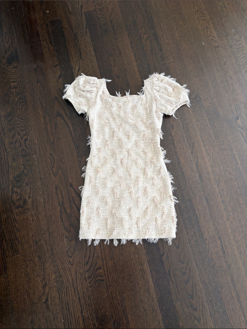 Beautiful Ivory kids dress in medium